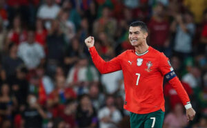 Роналду назвал себя более известным в мире, чем Трамп