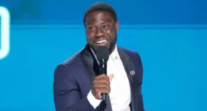 Ведущий жеребьевки ЧМ Кевин Харт: «Я фанат соккера. Поправка: остальной мир называет это футболом. Знаю Месси из-за Джордана, Роналду из-за Карри, я Беллингема из-за Брэди»