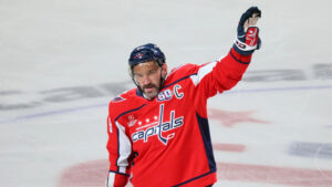 Овечкин с «Филадельфией»: 0 очков, «-2», 4 броска и 2 силовых приема за 15:35. Безголевая серия достигла 4 игр