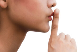 Mutloq sukunat bizning eshitish a’zolarimiz uchun erishish imkonli bo‘lgan holatmi?