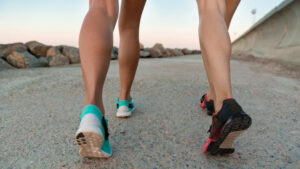 О чем может рассказать ваша походка? Ученые дали ответ