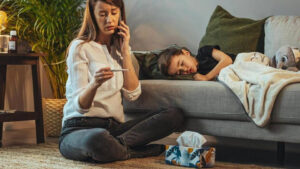 Shamollashni davolashda ota-onalar to‘g‘ri deb hisoblaydigan, ammo kutilgan samara bermaydigan 10 ta xalqona usul